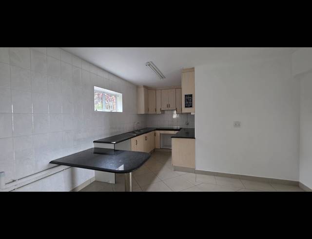 3 BEDROOM FLAT RENTED IN SHERWOOD